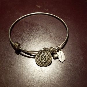 Sterling silver initial bangle "O'